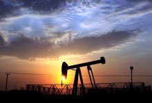 Фото - Bloomberg: нефть переживает худшее за последние два года падение