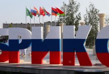Фото - Глава форума БРИКС Ананд сообщила о возможности России преодолеть последствия санкций
