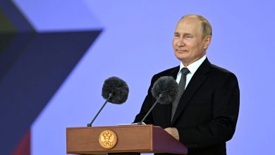 Фото - Путин повысил зарплаты дипломатам и госслужащим