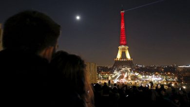 Фото - Власти Парижа планируют экономить энергию на подсветке Эйфелевой башни